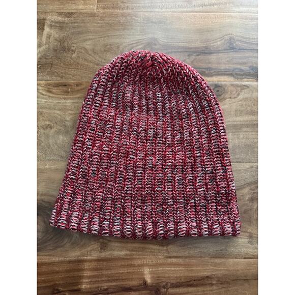 Love Your Melon Carolina Hurricanes Limited Edition Knit Beanie NHL Hockey - Picture 2 of 3